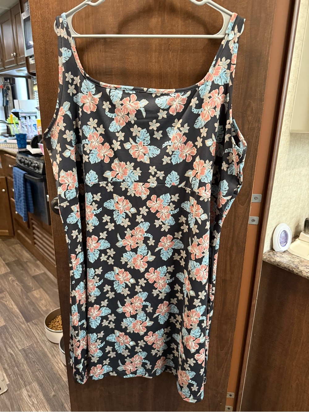 Columbia PFG Performance Fishing Gear Floral
Tank Dress